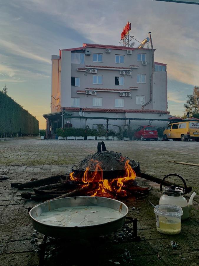 Hotel Anxhelo Kucove Luaran gambar